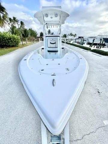 Slide: The Image of Sea Pro 230 DLX 2025 - 23