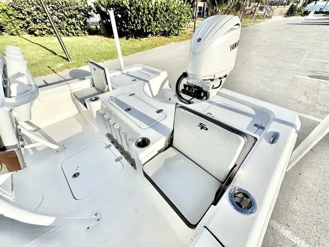 Slide: The Image of Sea Pro 230 DLX 2025 - 6