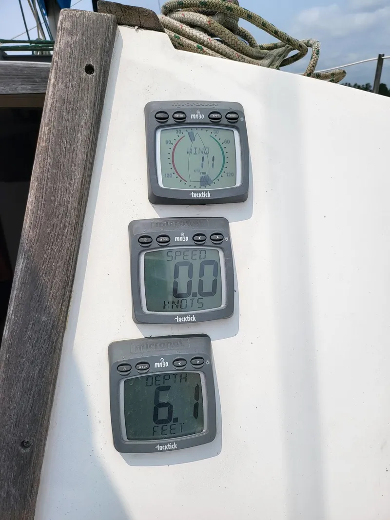 Slide: The Image of Navigation instruments on Catalina 30 sailboat, year 1988. - 12