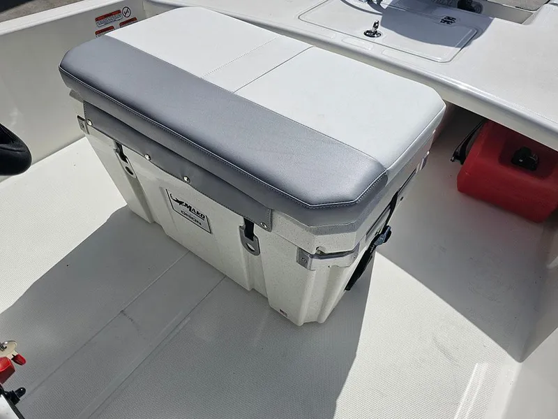 Slide: The Image of 2025 Mako Pro Skiff 17 CC - 11