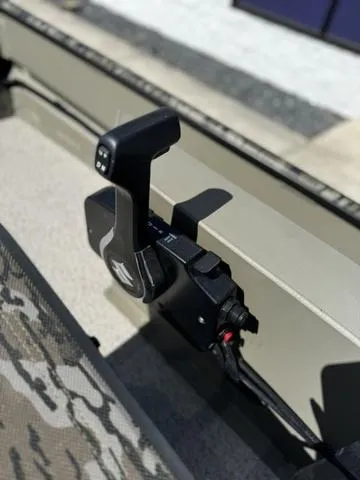 Slide: The Image of 2024 SeaArk 31652 CRAPPIE boat throttle control, close-up view. - 9