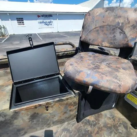 Slide: The Image of Excel 1754SWV4T 2025 - 8