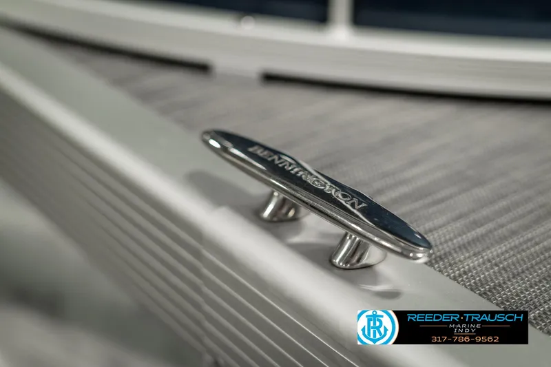 Slide: The Image of Bennington 22SX 2021 - 64