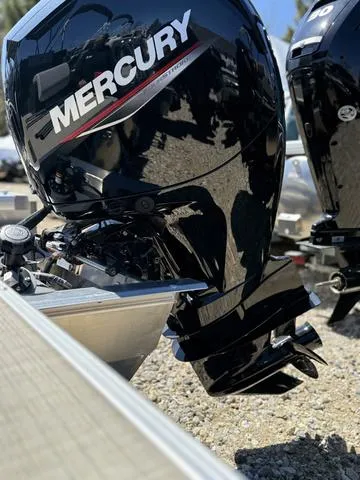 Slide: The Image of 2025 Princecraft VECTRA 23 XT/150 XL pontoon boat, top view, spacious seating layout. - 3