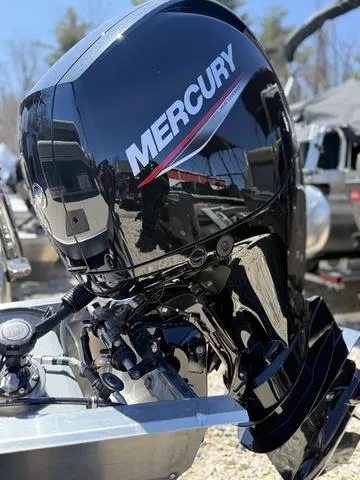 Slide: The Image of Princecraft VECTRA 23 RL TRITOON 150HP 2025 - 3