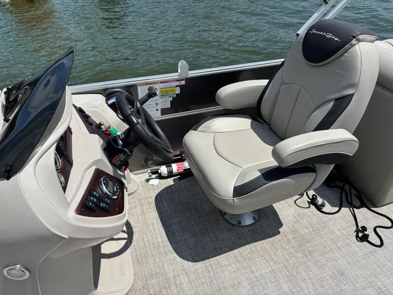 Slide: The Image of South Bay 200 Series S224RS 2.75 2022 - 11