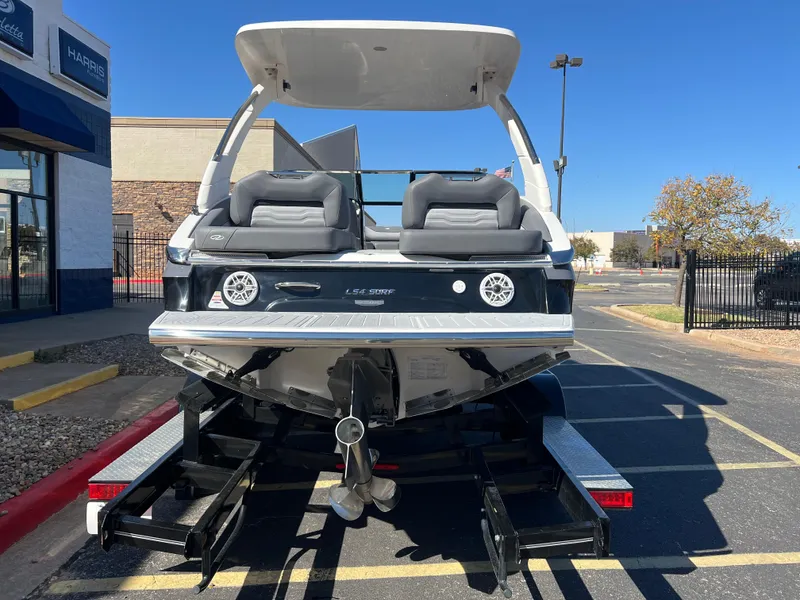 Slide: The Image of Regal LS4 Surf 2025 - 7