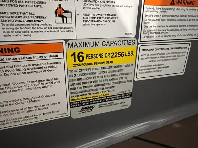 Slide: The Image of Malibu Wakesetter 23 LSV 2025 - 37