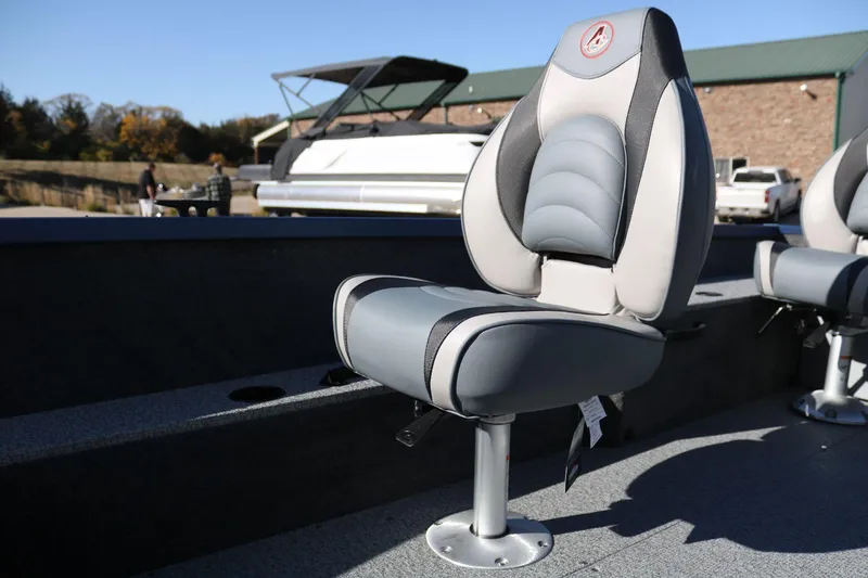 Slide: The Image of Alumacraft Escape 165 Tiller 2024 - 12