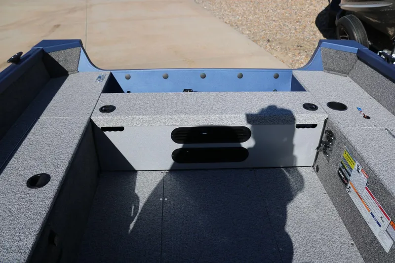 Slide: The Image of Alumacraft Escape 165 Tiller 2024 - 13