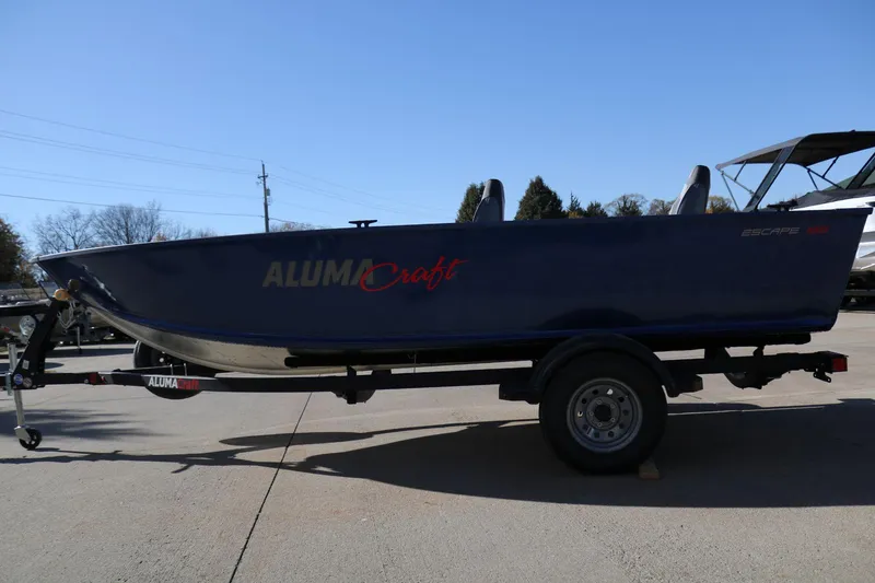 Slide: The Image of Alumacraft Escape 165 Tiller 2024 - 6
