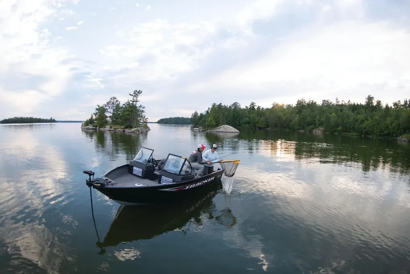 Slide: The Image of White River Pro Guide V-175 WT 2025 - 83