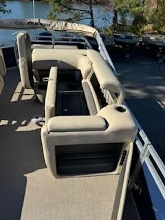 Slide: The Image of Sun Tracker Fishin' Barge 22 DLX 2025 - 91