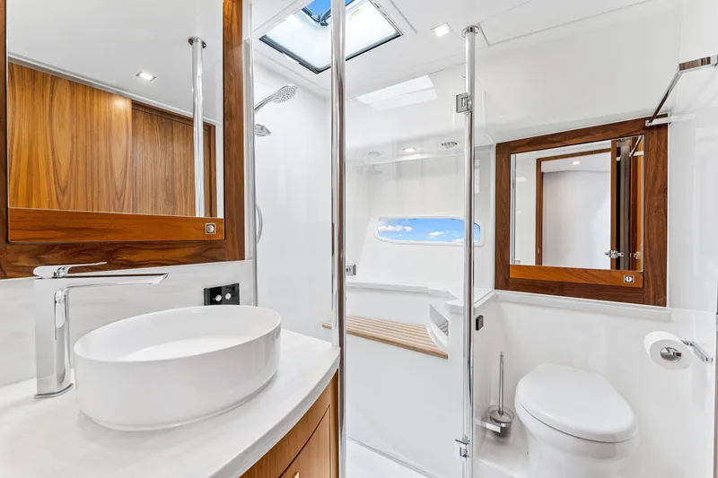 Slide: The Image of Guest/Day Head - 36