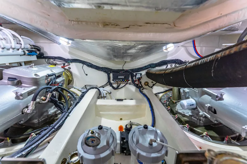 Slide: The Image of Riviera 6000 Sport Yacht 2022 - 47