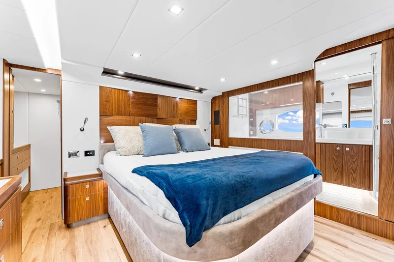 Slide: The Image of Master Cabin - 11