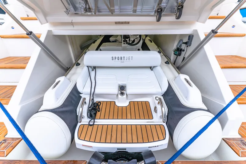 Slide: The Image of Underdeck Sport Jet Garage - 52