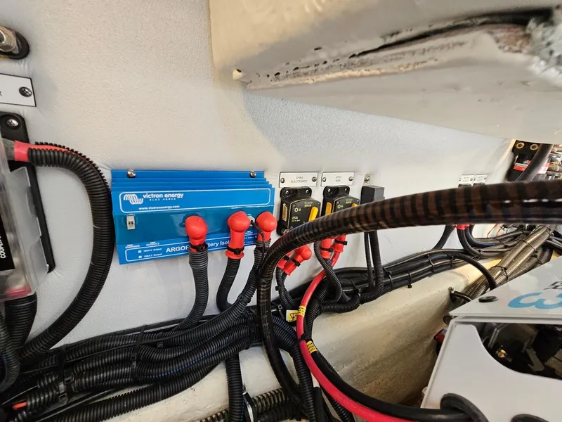 Slide: The Image of 2023 Formula 350 Crossover Bowrider electrical system with Victron Energy components. - 49