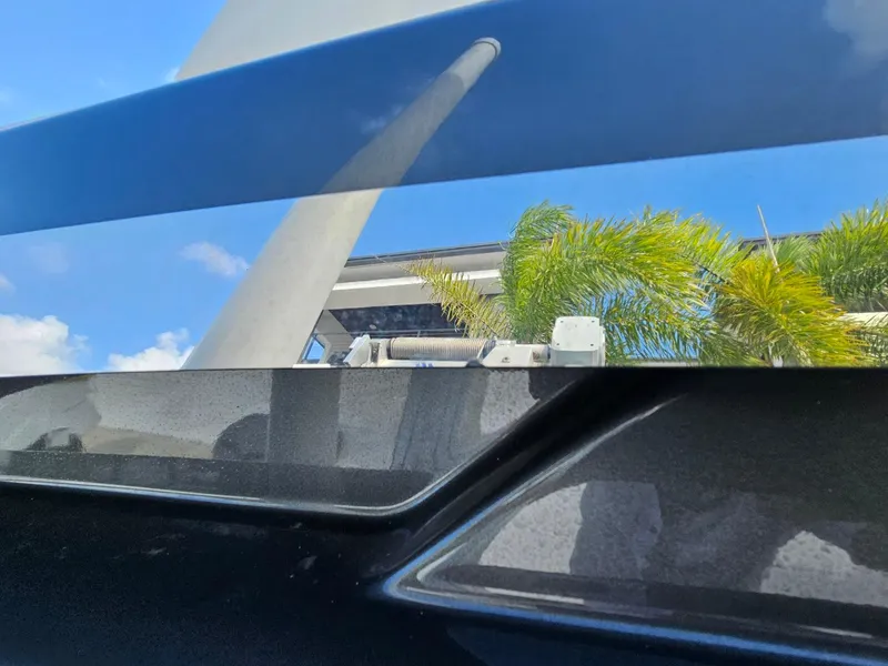 Slide: The Image of Formula 350 Crossover Bowrider 2023 - 51