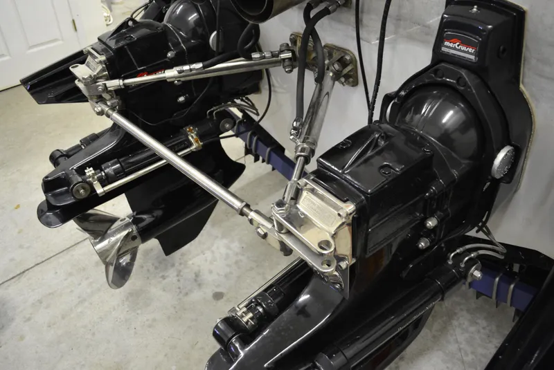 Slide: The Image of 1980 Sutphen 30 Oceanpacer boat engines with dual propellers and steering mechanism. - 22