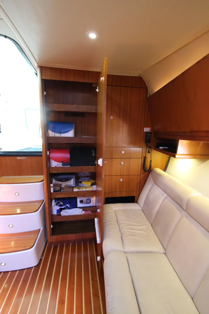 Slide: The Image of Tiara 4200 Open 2007 - 69