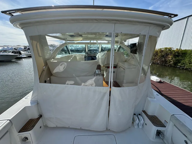 Slide: The Image of Tiara 4200 Open 2007 - 73