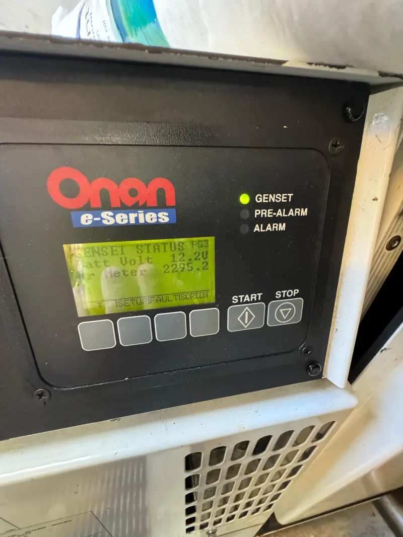 Slide: The Image of Tiara 4200 Open 2007 - 84