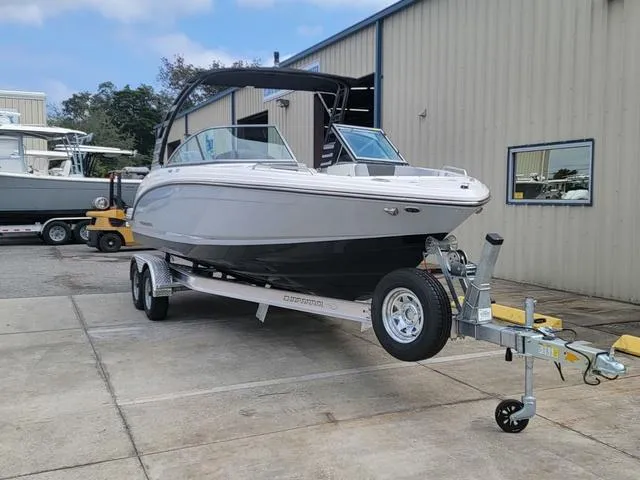 The Image of Chaparral 23 SSi OB 2025 - 1