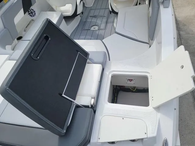 Slide: The Image of Chaparral 23 SSi OB 2025 - 13