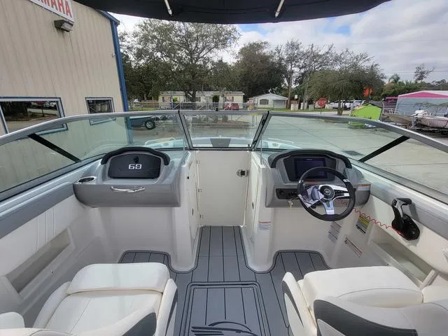 Slide: The Image of Chaparral 23 SSi OB 2025 - 17