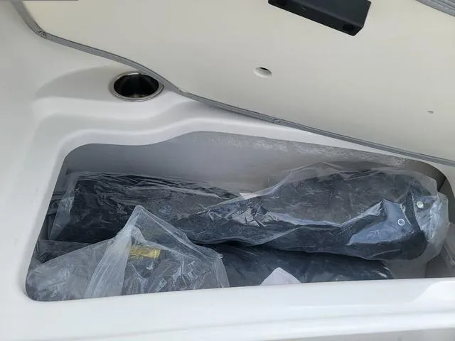 Slide: The Image of Chaparral 23 SSi OB 2025 - 32