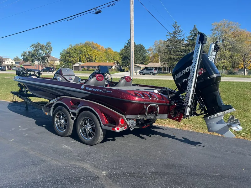 Slide: The Image of 2015 Ranger Z521 Comanche boat with Mercury Pro XS engine on trailer. - 5