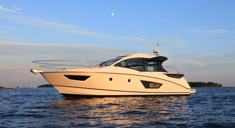 The Image of 50' 2019 Beneteau GT 50 - 0