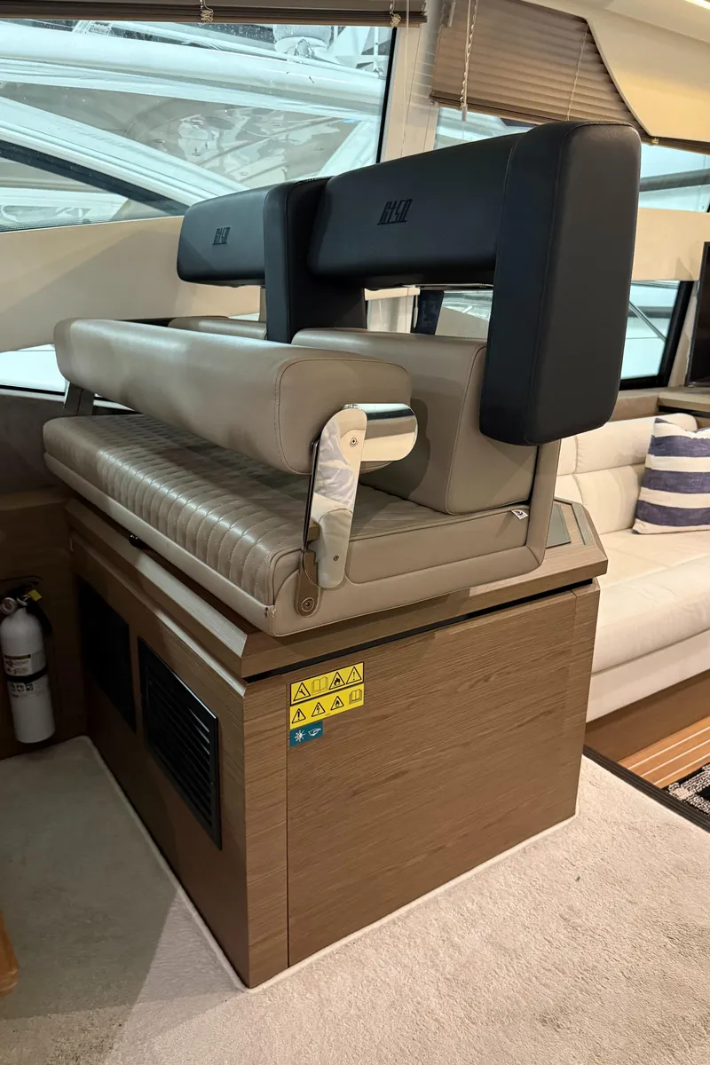 Slide: The Image of Helm seat - 14