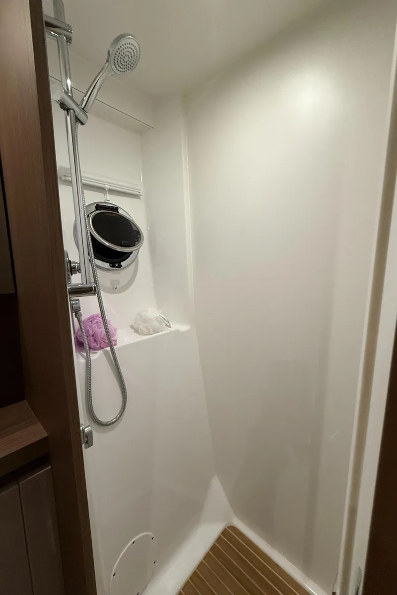 Slide: The Image of Master shower - 38