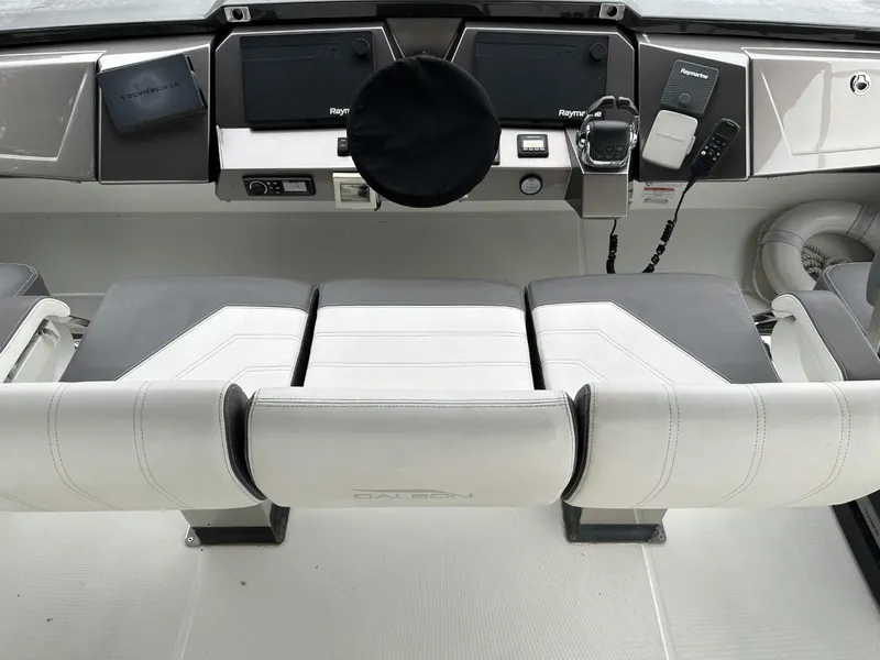 Slide: The Image of Galeon 650 Sky 2019 - 50