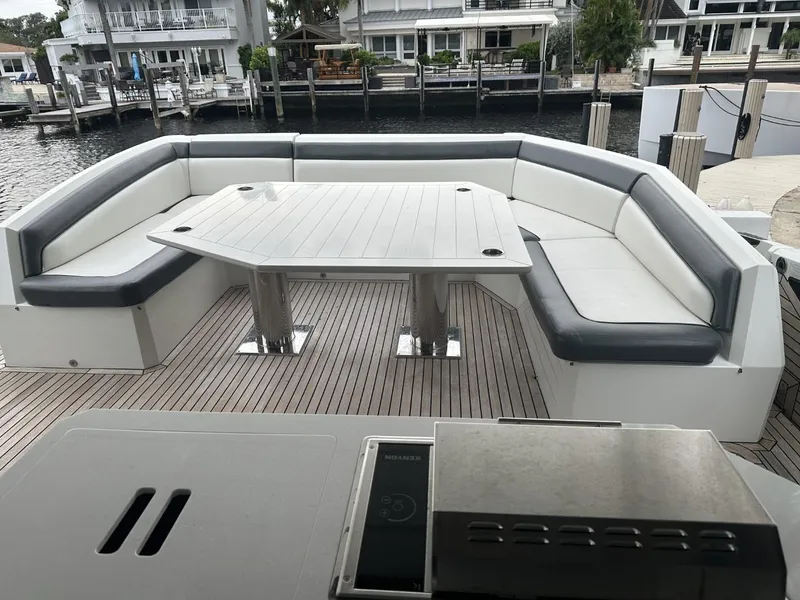 Slide: The Image of Galeon 650 Sky 2019 - 65