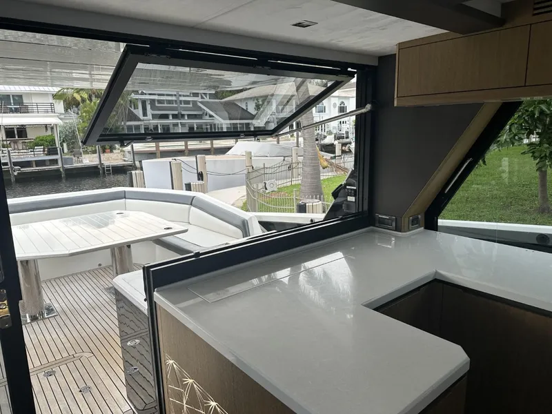 Slide: The Image of Galeon 650 Sky 2019 - 70