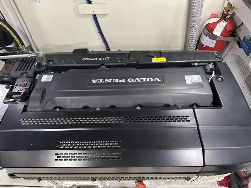 Slide: The Image of Galeon 650 Sky 2019 - 72