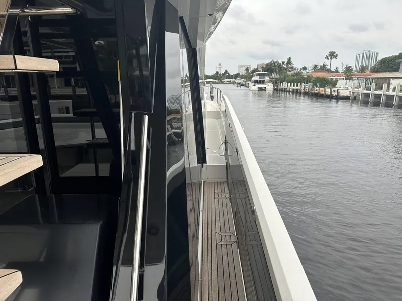 Slide: The Image of Galeon 650 Sky 2019 - 73