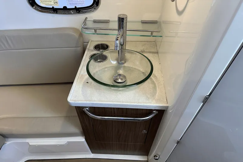 Slide: The Image of Boston Whaler 380 Outrage 2018 - 37