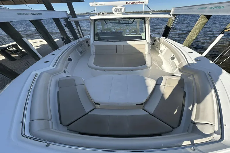 Slide: The Image of Boston Whaler 380 Outrage 2018 - 41