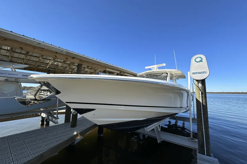 Slide: The Image of Boston Whaler 380 Outrage 2018 - 61