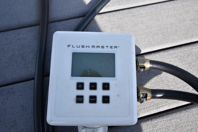 Slide: The Image of Flushmaster control panel on Sailfish 290 CC boat, 2020 model. - 42