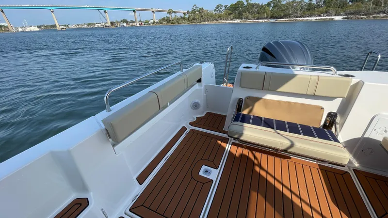 Slide: The Image of Ranger Tug R-25 2026 - 56