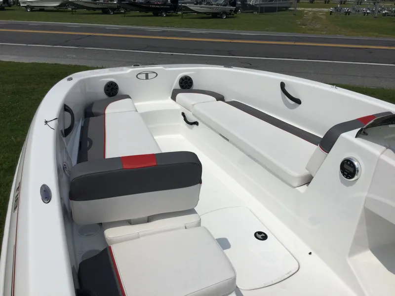 Slide: The Image of Tahoe T18 OB BLK/RED 115M 2024 - 2