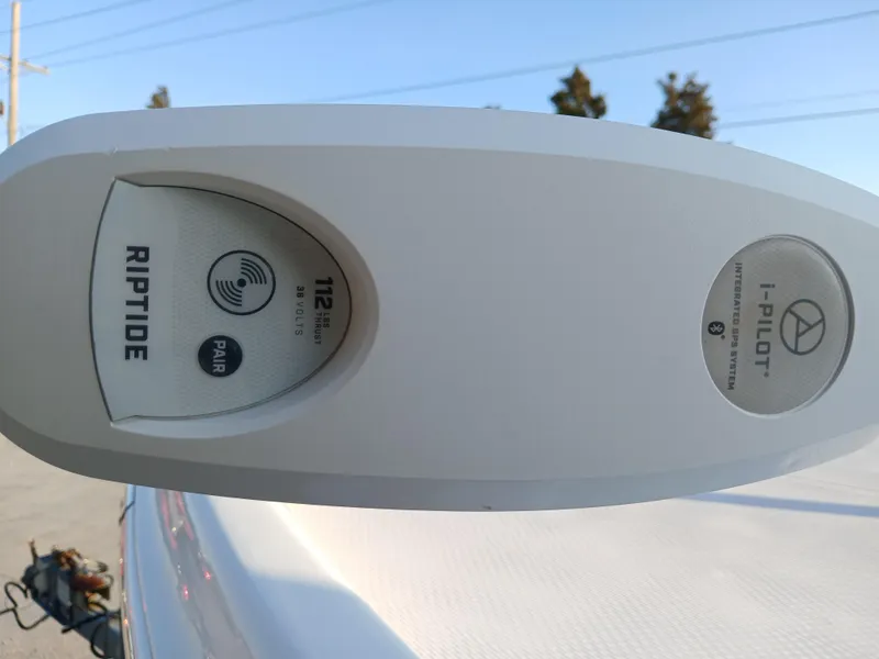 Slide: The Image of Blue Wave 2400 PureBay 2019 - 10