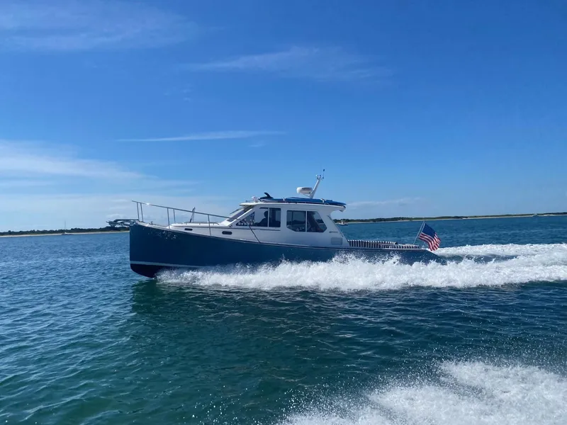 Slide: The Image of Life Savor under way port  - 2