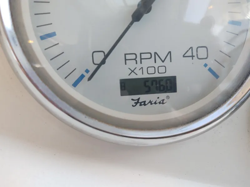 Slide: The Image of Life Savor engine hours - 577 - 34