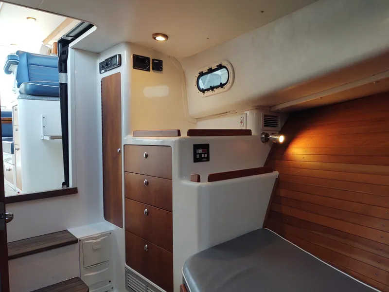 Slide: The Image of Life Savor cabinet - 42